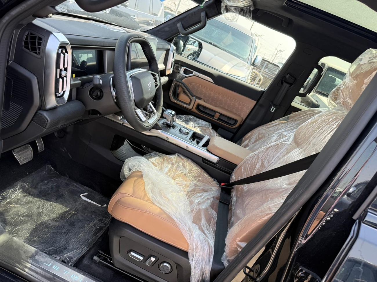 Jetour T2 JETOUR T2 2.0L PET BLACK 2025 LUXURY (EXPORT ONLY)