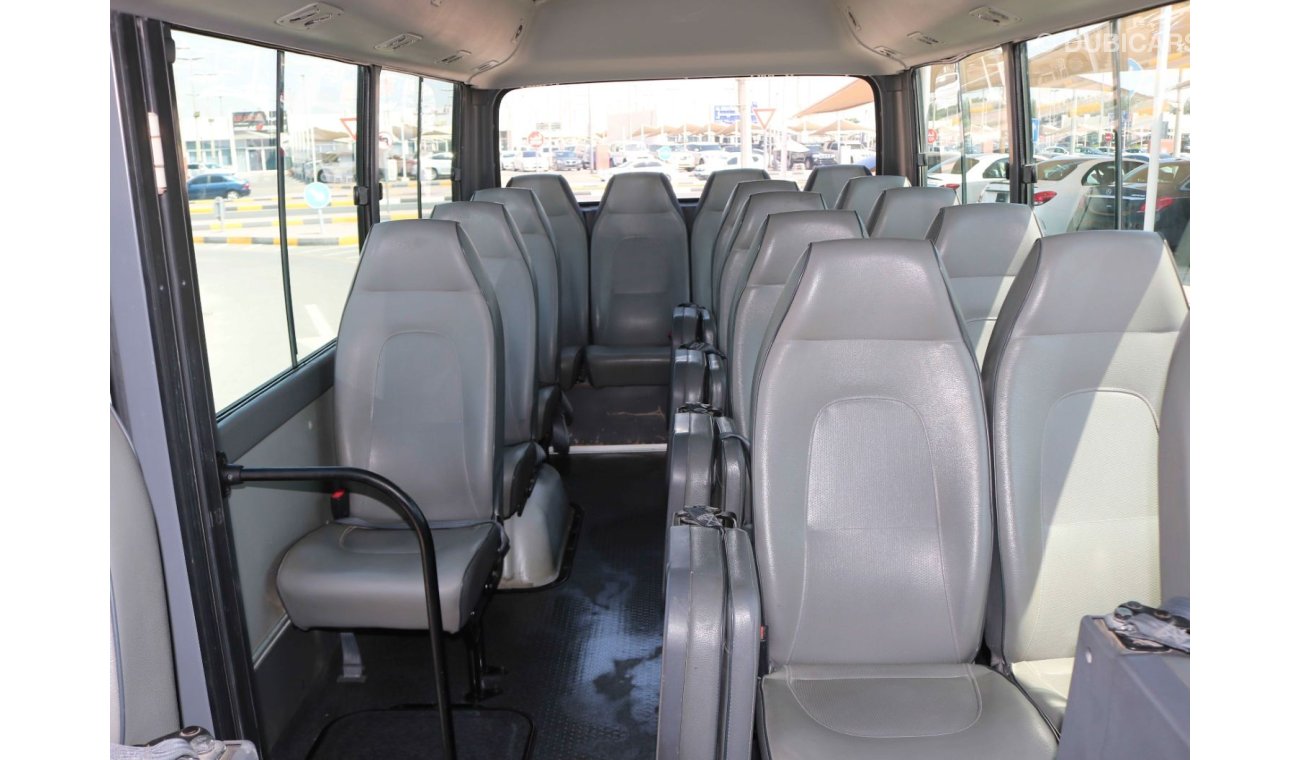 هيونداي كونتي COUNTY BUS 26 SEATER CAPACITY WITH GCC SPECS EXCELLENT CONDITION