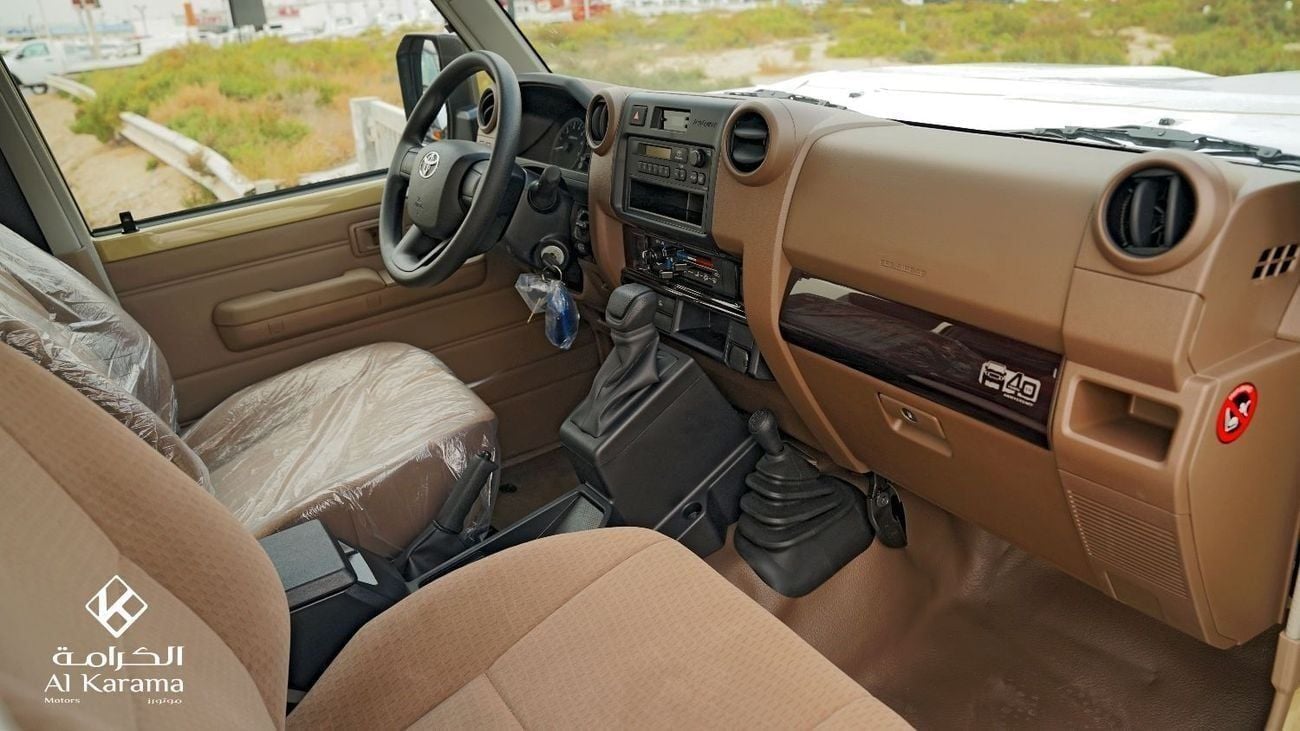تويوتا لاند كروزر بيك آب 4.0L V6 | LX | Automatic Drive | 4x4 | Diff Lock | Double Cabin | GCC Specs
