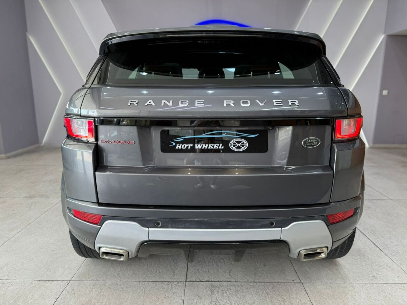 Land Rover Range Rover Evoque Dynamic 2.0L (5 Door) Dynamic Plus | GCC