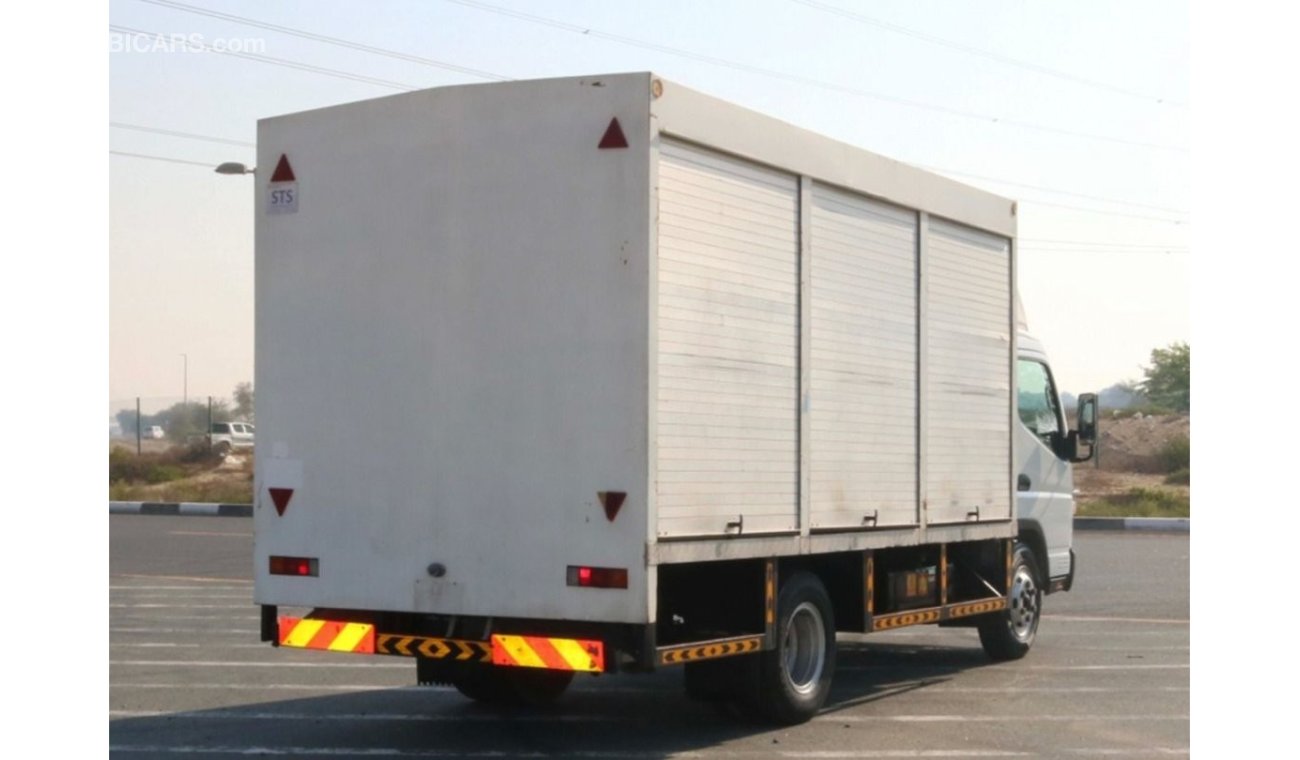 ميتسوبيشي كانتر 2017 | MITSUBISHI CANTER SHORT CHASSIS SHUTTER BOX - 3TON - WITH GCC SPECS AND EXCELLENT CONDITION