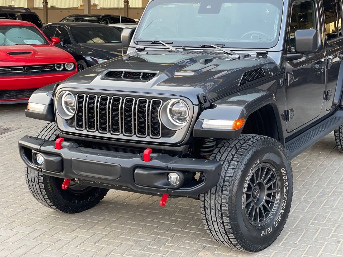 Jeep Wrangler Sport 3.6L M/T 3.6L V6 / LOW MILEAGE / HURRICANE LIFT KIT / LENSO RIMS / IN PERFECT CONDITION
