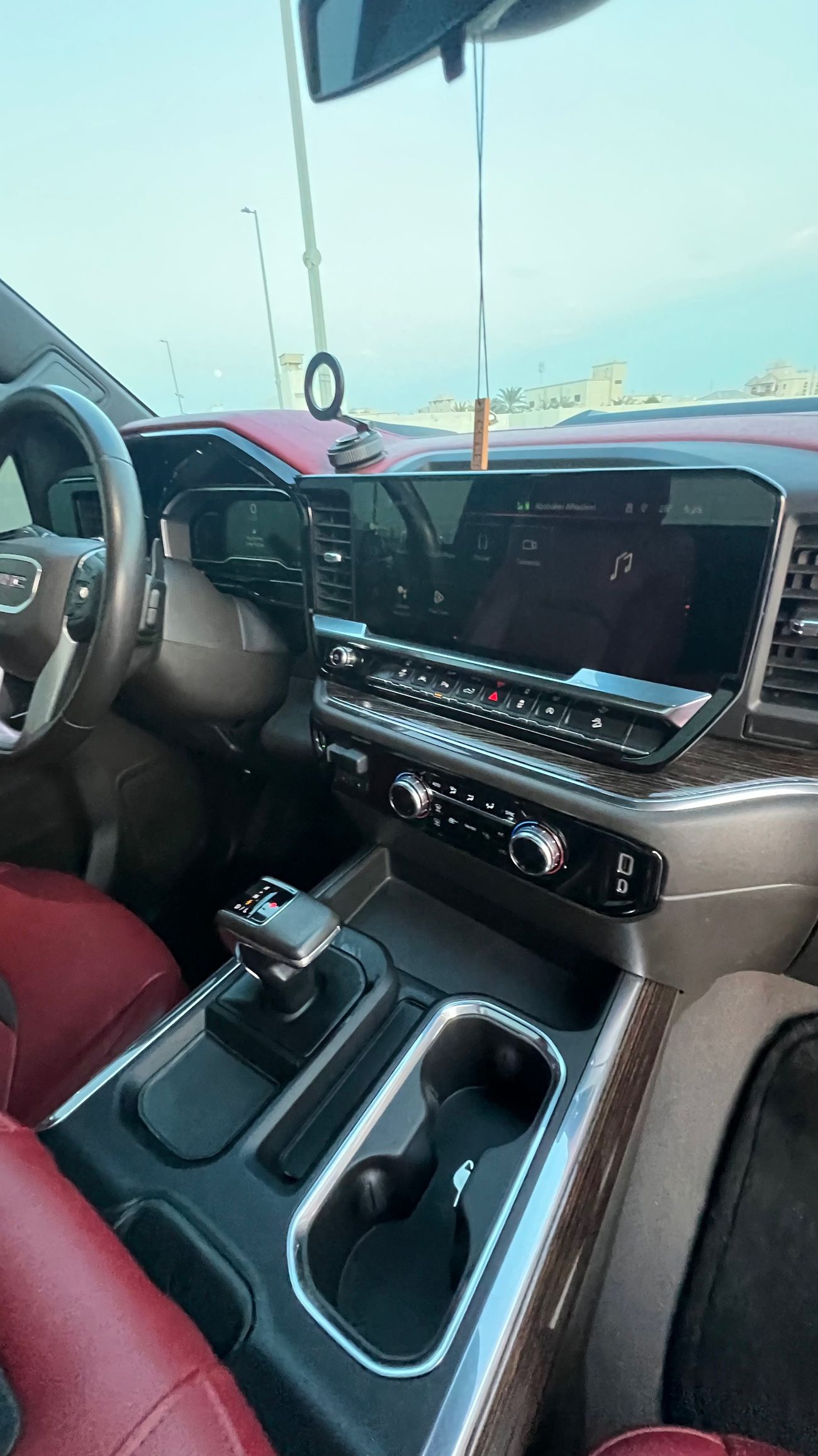 GMC Sierra 5.3L V8 Evlevation Crew Cab (AWD)