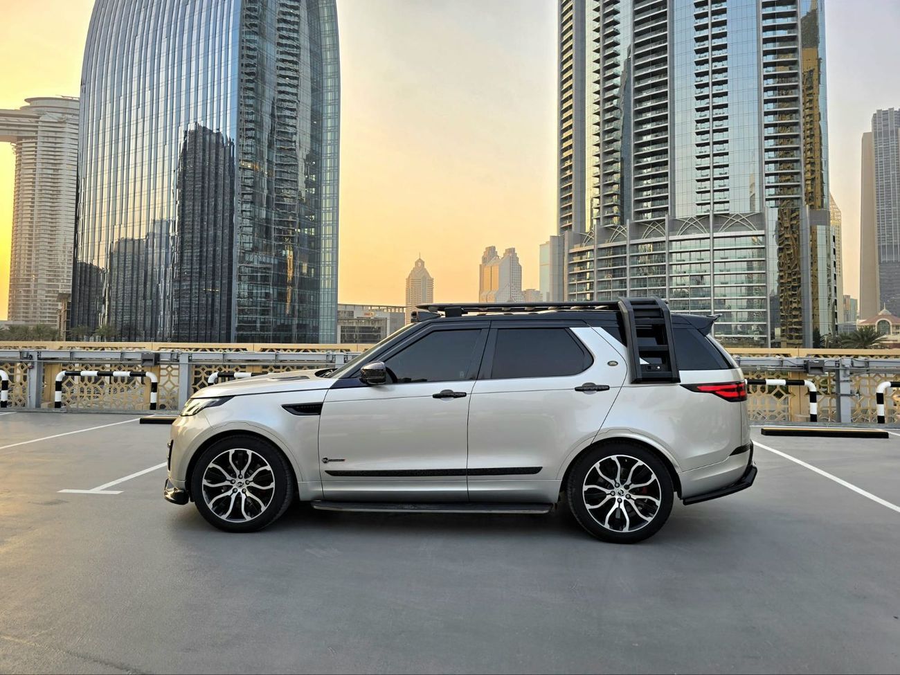 Land Rover Discovery Land Rover Discovery 5 special London Edition 2017 package R-Dynamic HSE 3.0L