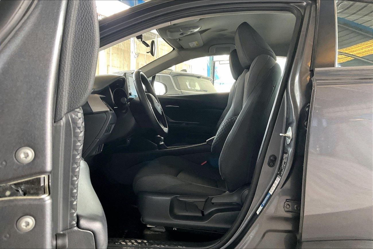 Toyota CHR GX | Guaranteed Warranty | 0 Down Payment