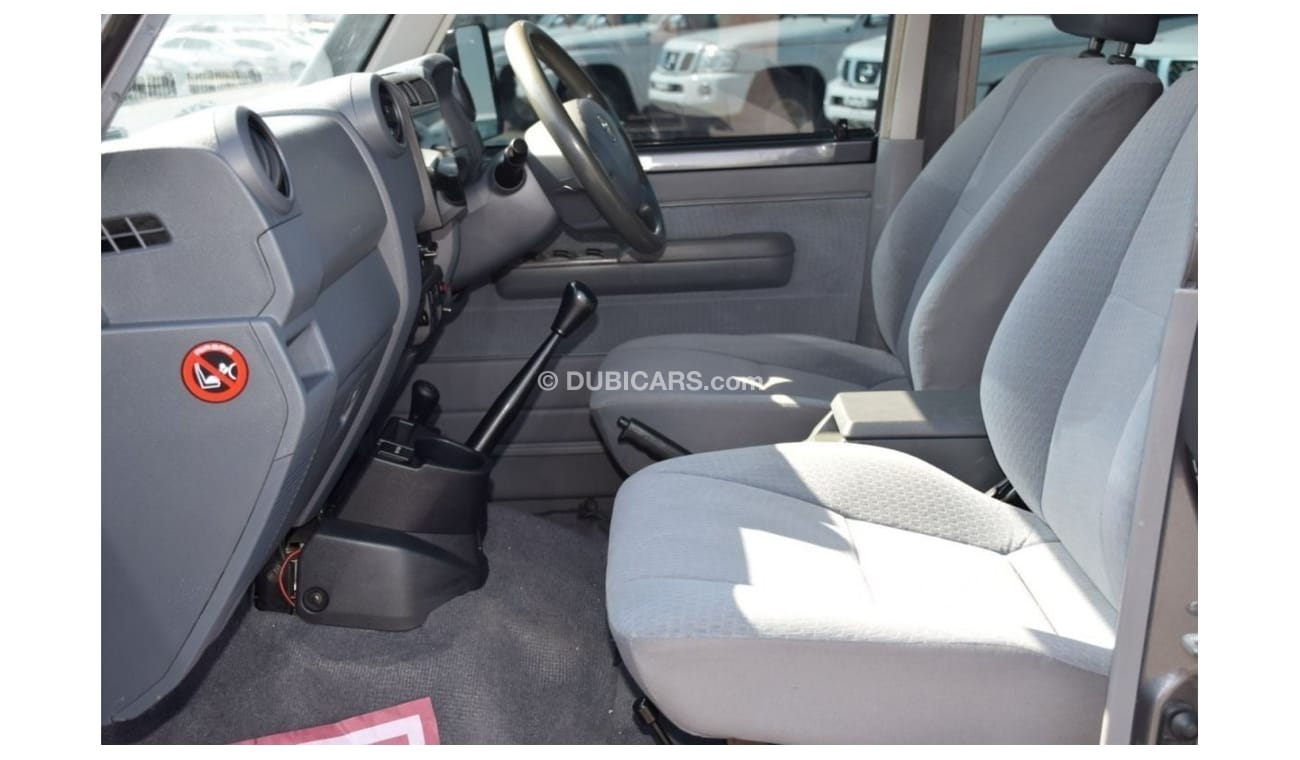 تويوتا لاند كروزر بيك آب