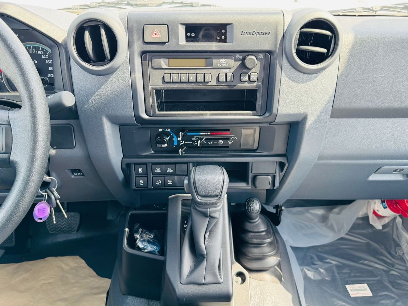 تويوتا لاند كروزر 70 LANDCRUISER 70 SERIES (LC78) 3 DOORS 4.0L PETROL