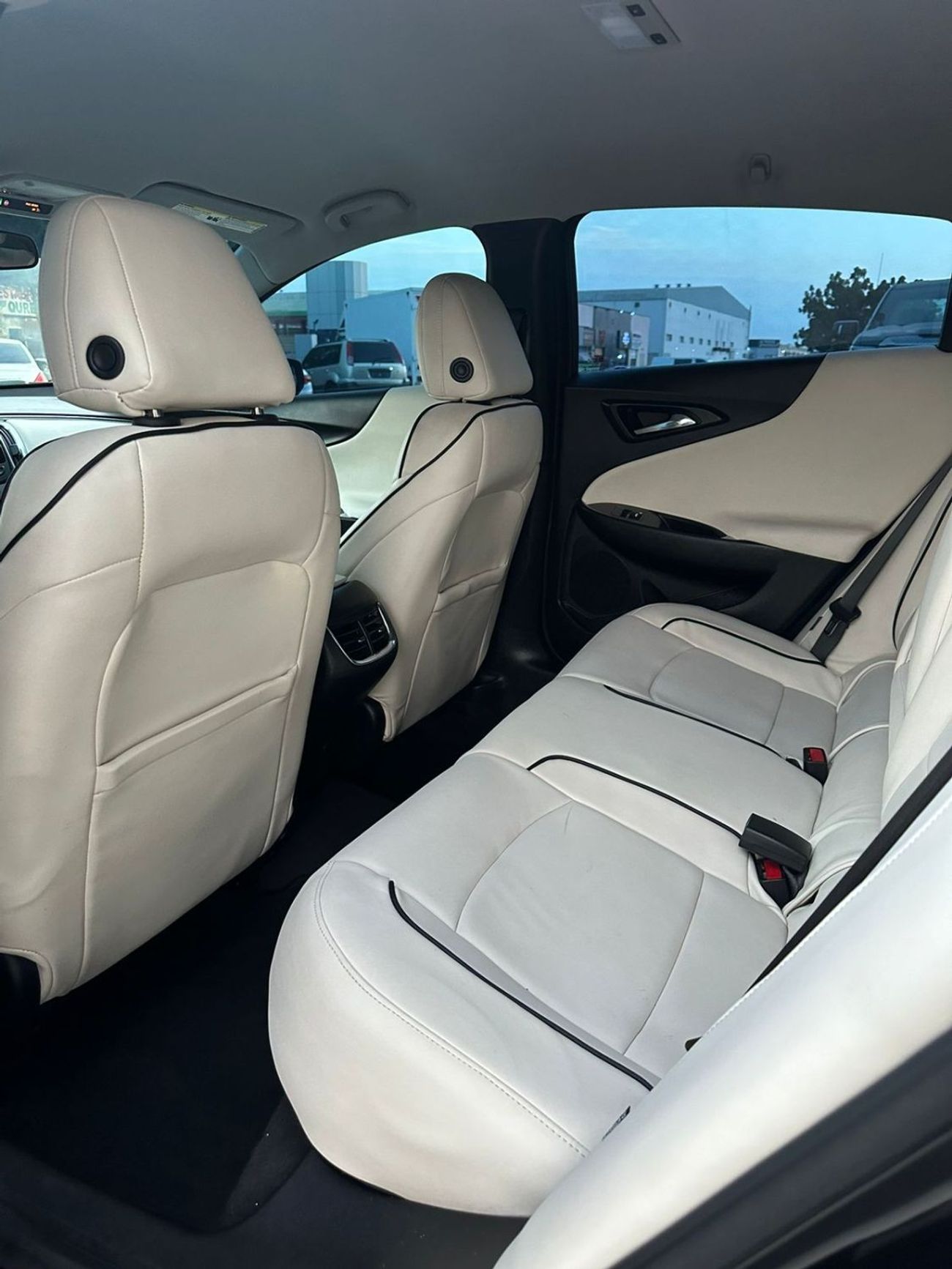 شيفروليه ماليبو شفروليه ماليبو ال تي  موديل : 2020 المطلوب 37,000 درهم  الممشى 98,000 كم  وارد امريكا  ، جلد ، مثبت 