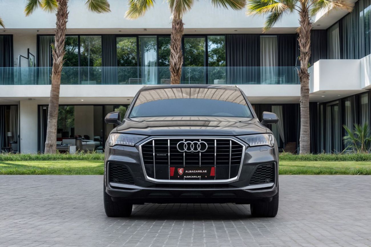 أودي Q7 Q7 S-line | 3,232 P.M | 0% Downpayment | Immaculate Condition!