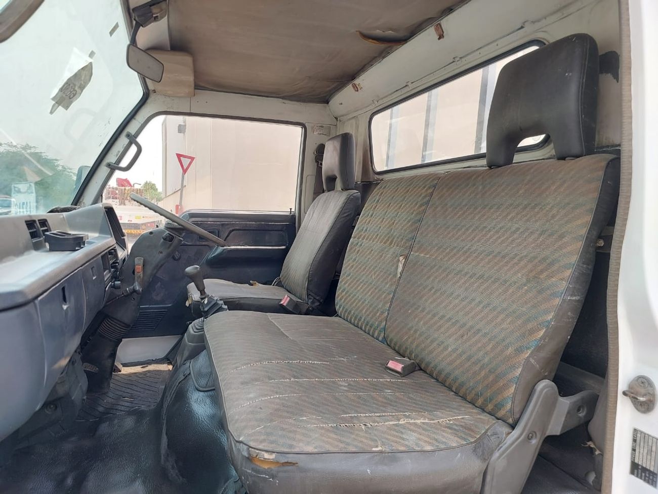 Mitsubishi Canter