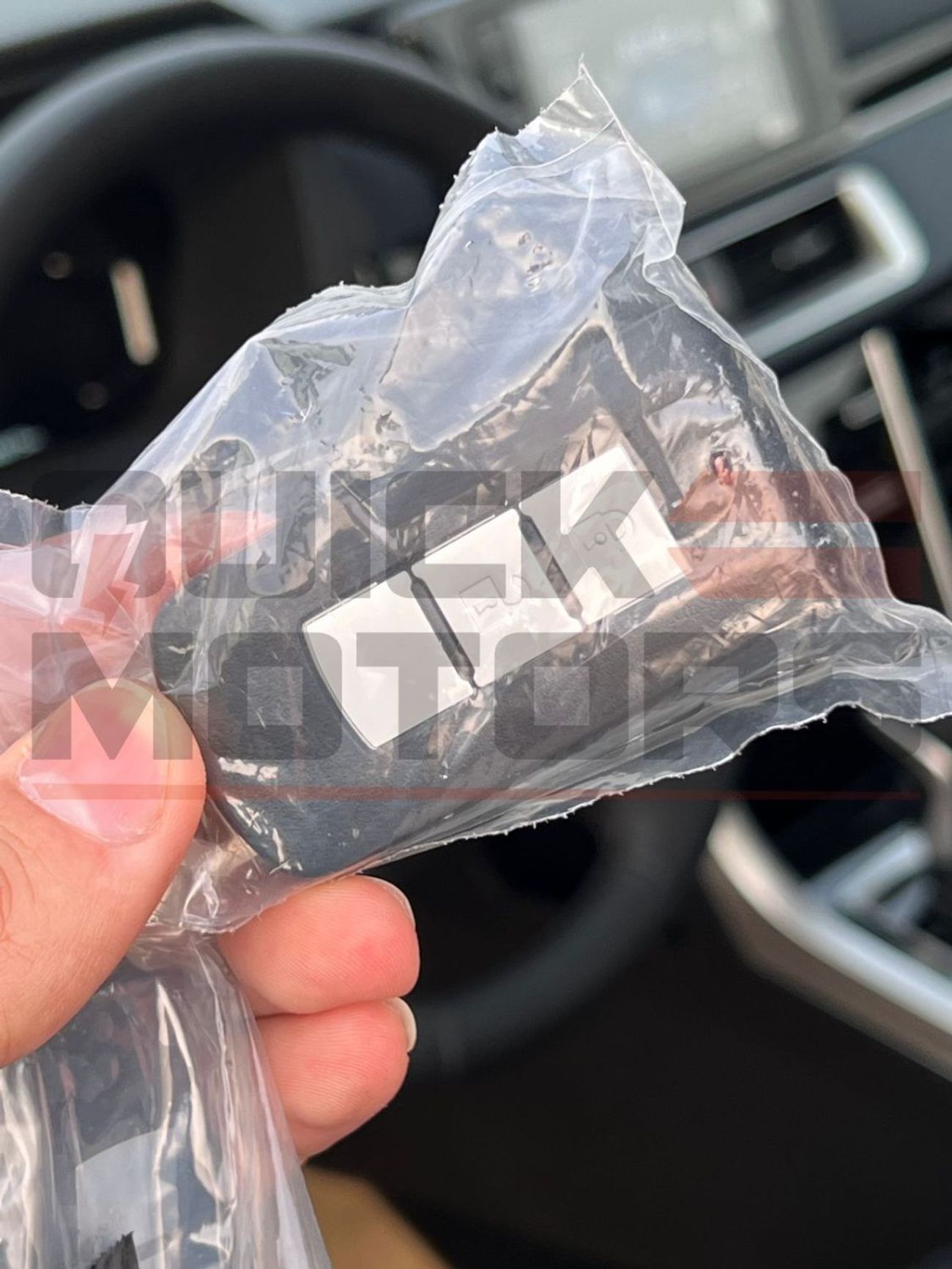 Mitsubishi Xpander Cross PREMIUM Mitsubishi xpander cross model 2027 GCC specific