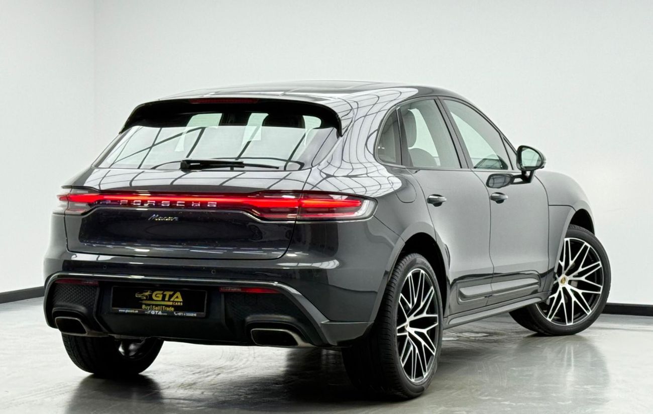 Porsche Macan Std 2.0L (252 HP) 2022 Porsche Macan, Warranty, Full Service History, Excellent Condition, GCC