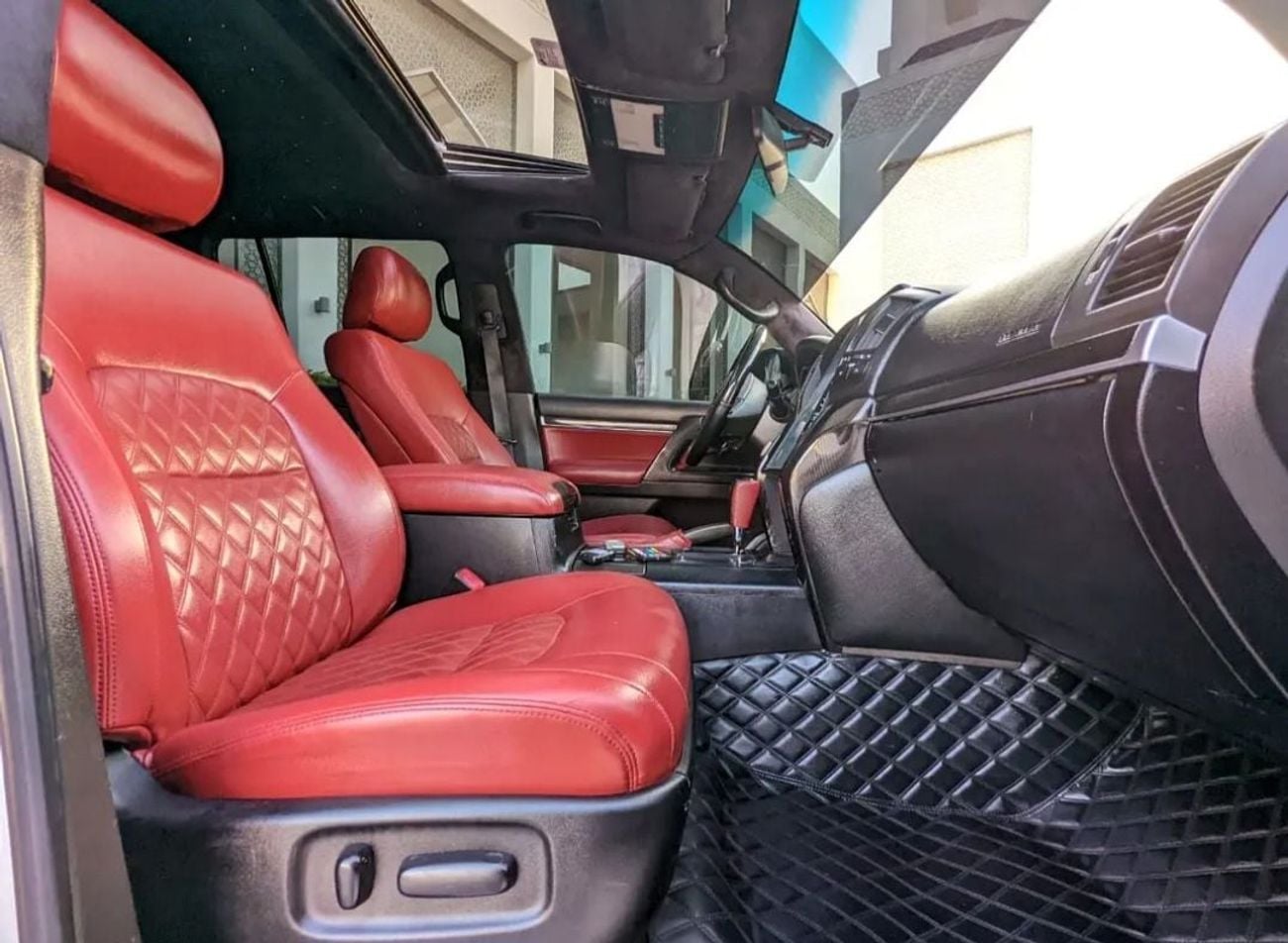 تويوتا لاند كروزر Toyota landcruise 2008Model Facelifted 2021 VXR 4.7L V8 petrol Engine Colour White push start Transm