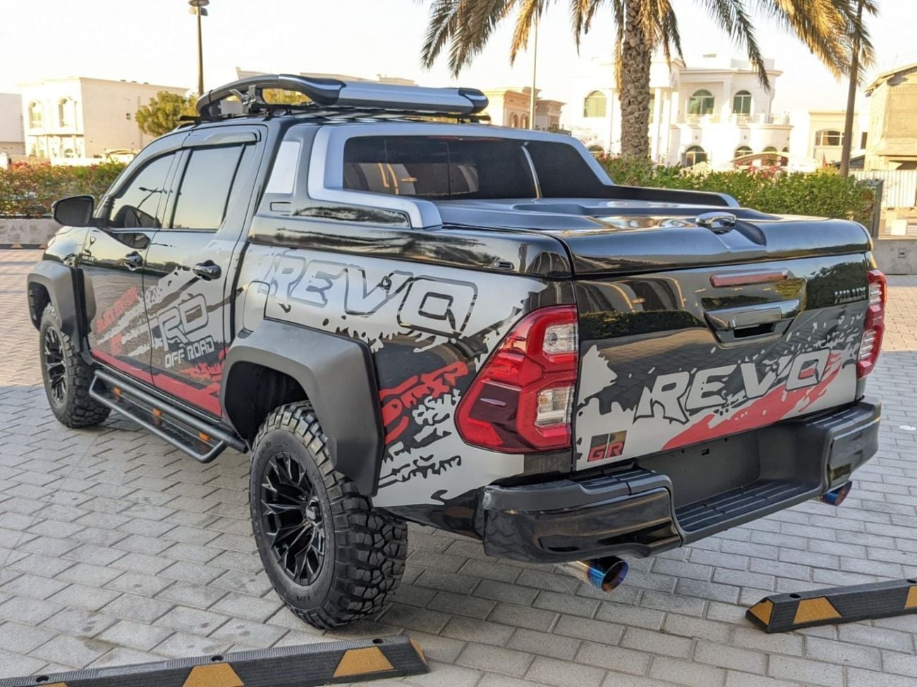 Toyota Hilux ADVENTURE