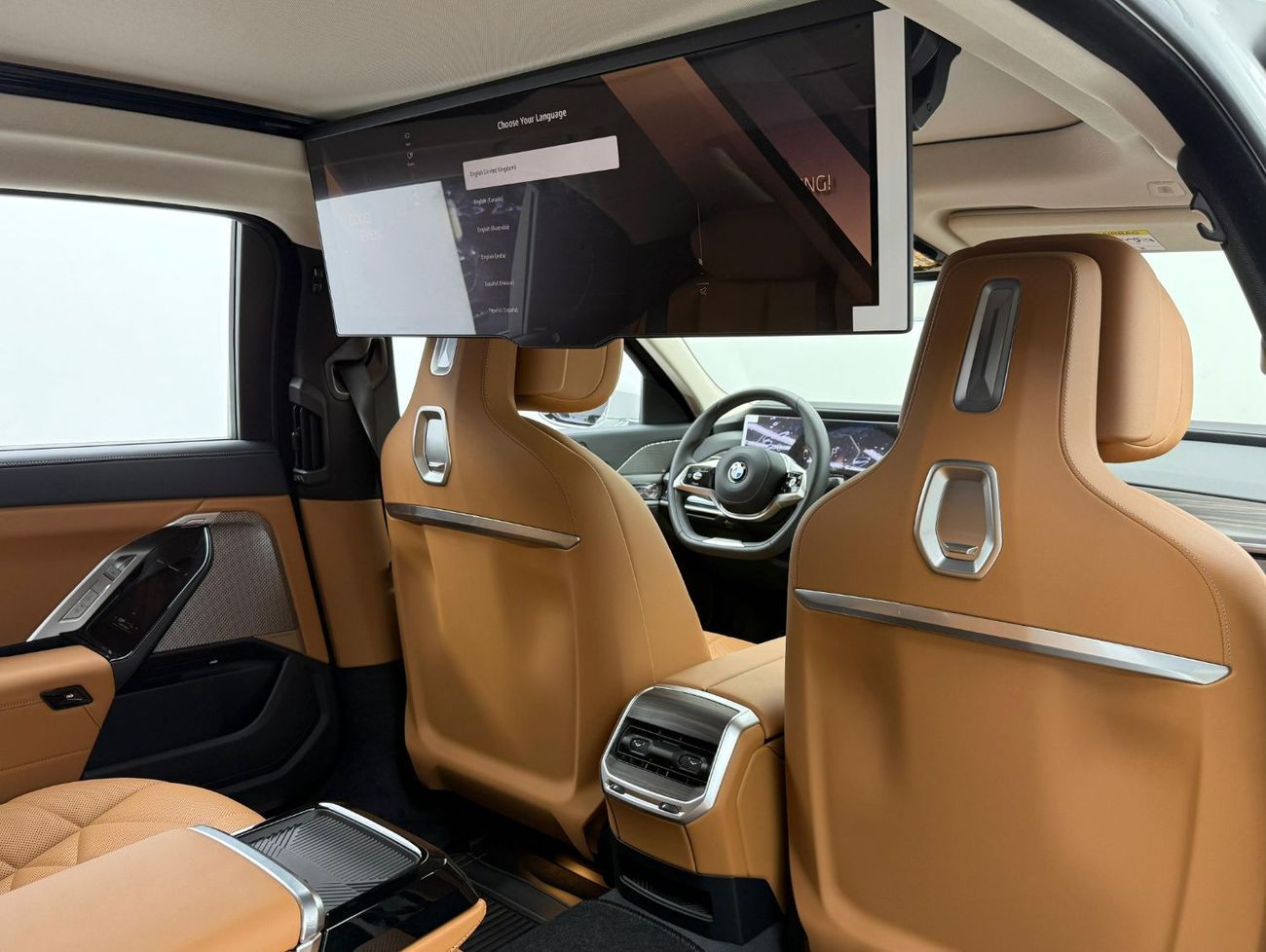 بي أم دبليو 735i *Brand New* 2025 BMW 735i Exclusive Pure, 2030 BMW Warranty + Service Pack, Delivery Kms, GCC