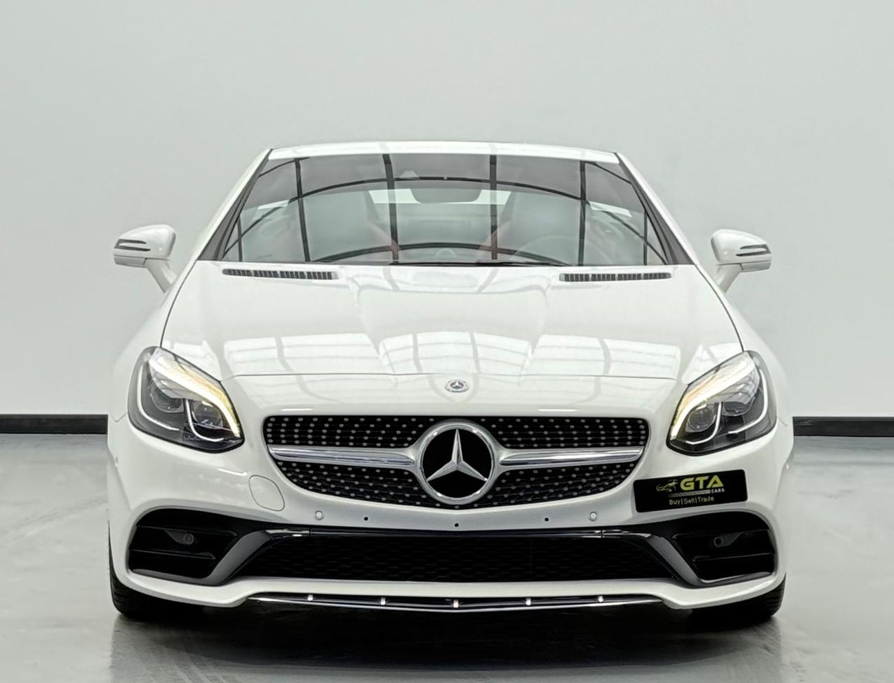 Mercedes-Benz SLC 200 2020 Mercedes SLC 200, 2025 MB Warranty, Full MB Service History, Excellent Condition, GCC