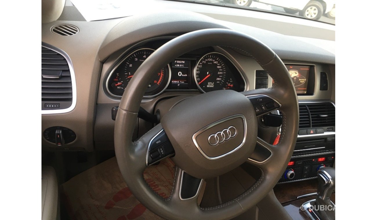 Audi Q7 model 2012GCC full option car prefect condition and no need any maintenance no paint
