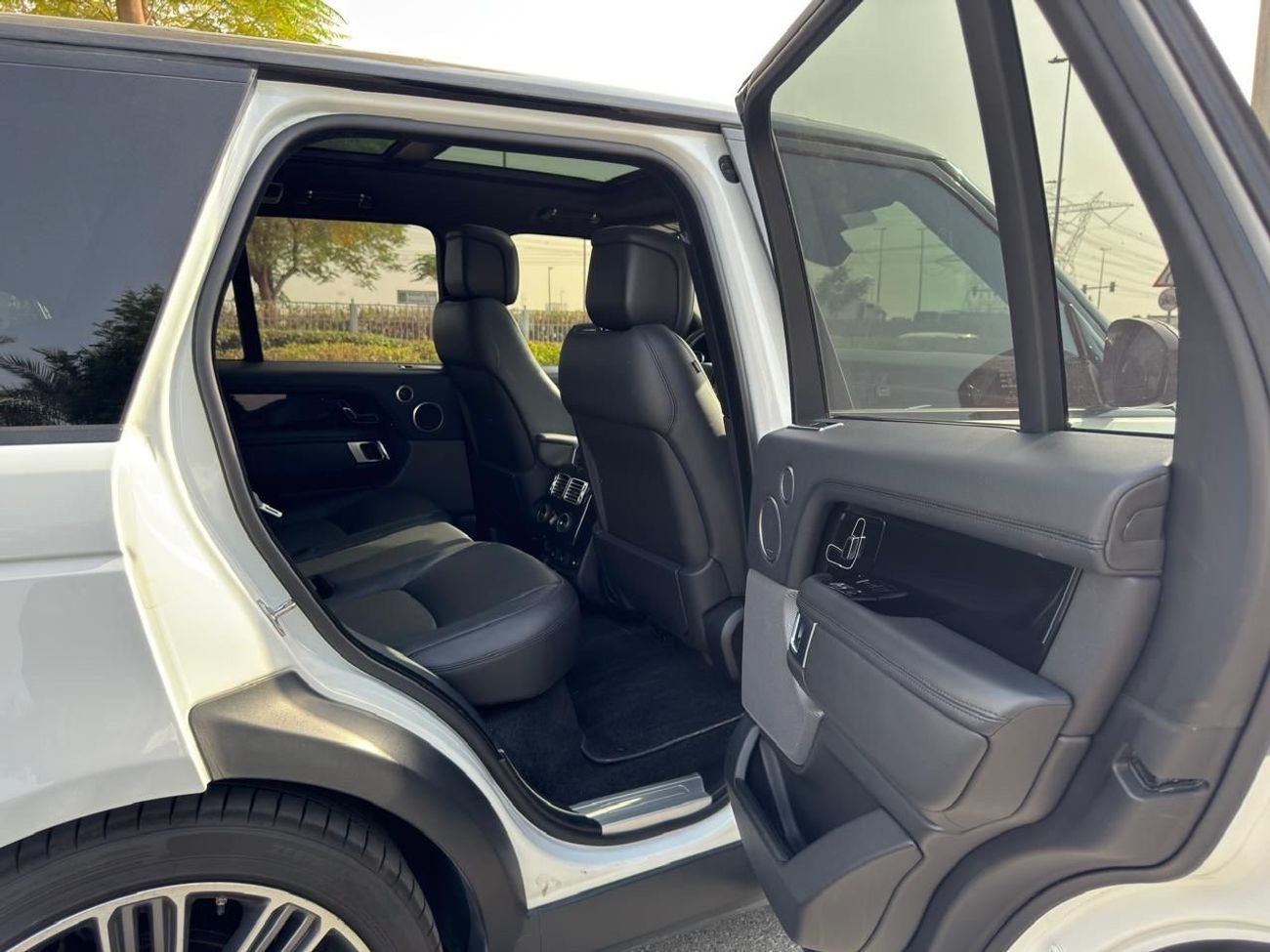 Land Rover Range Rover Supercharged 5.0L