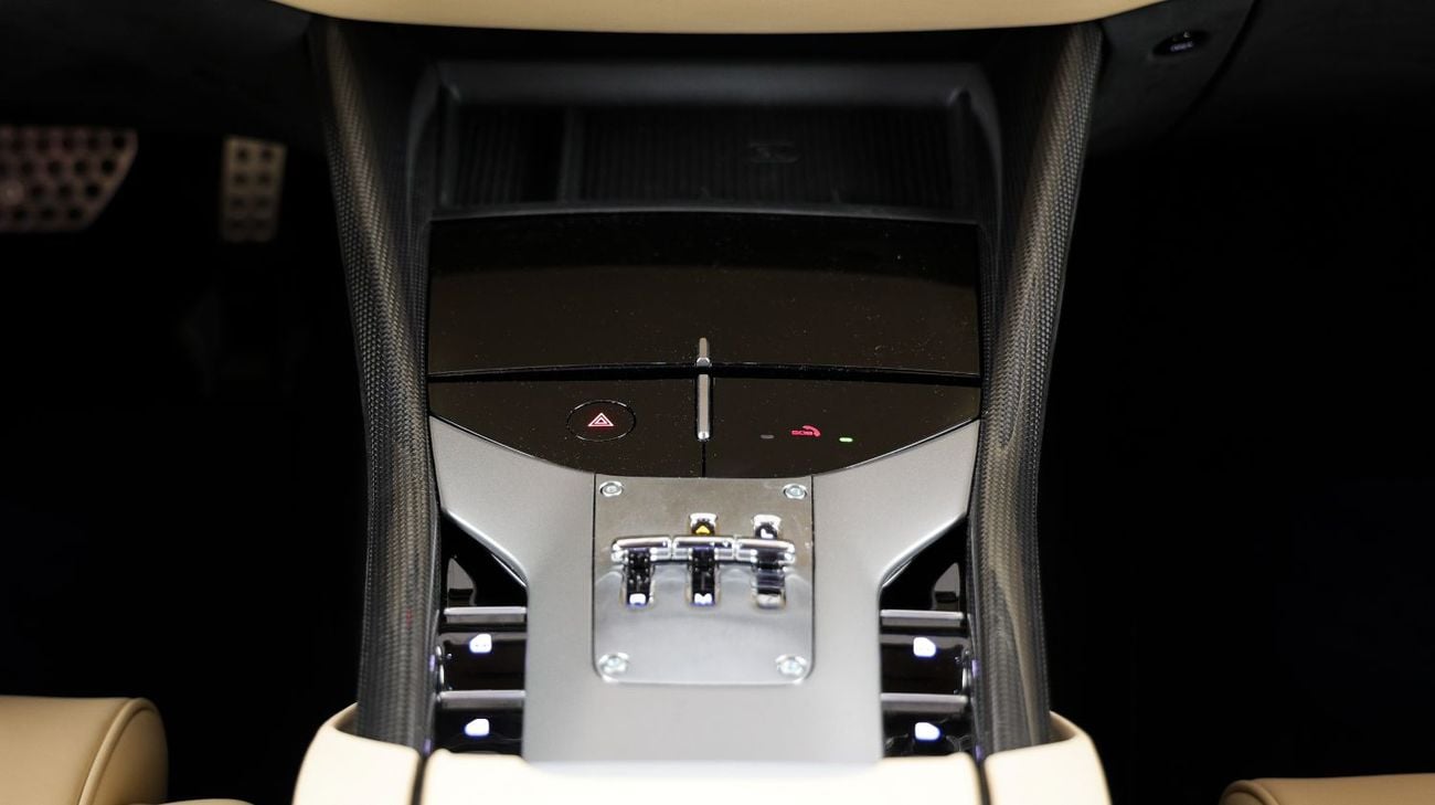 Ferrari Purosangue STANDARD Ferrari Purosangue 2025 - V12