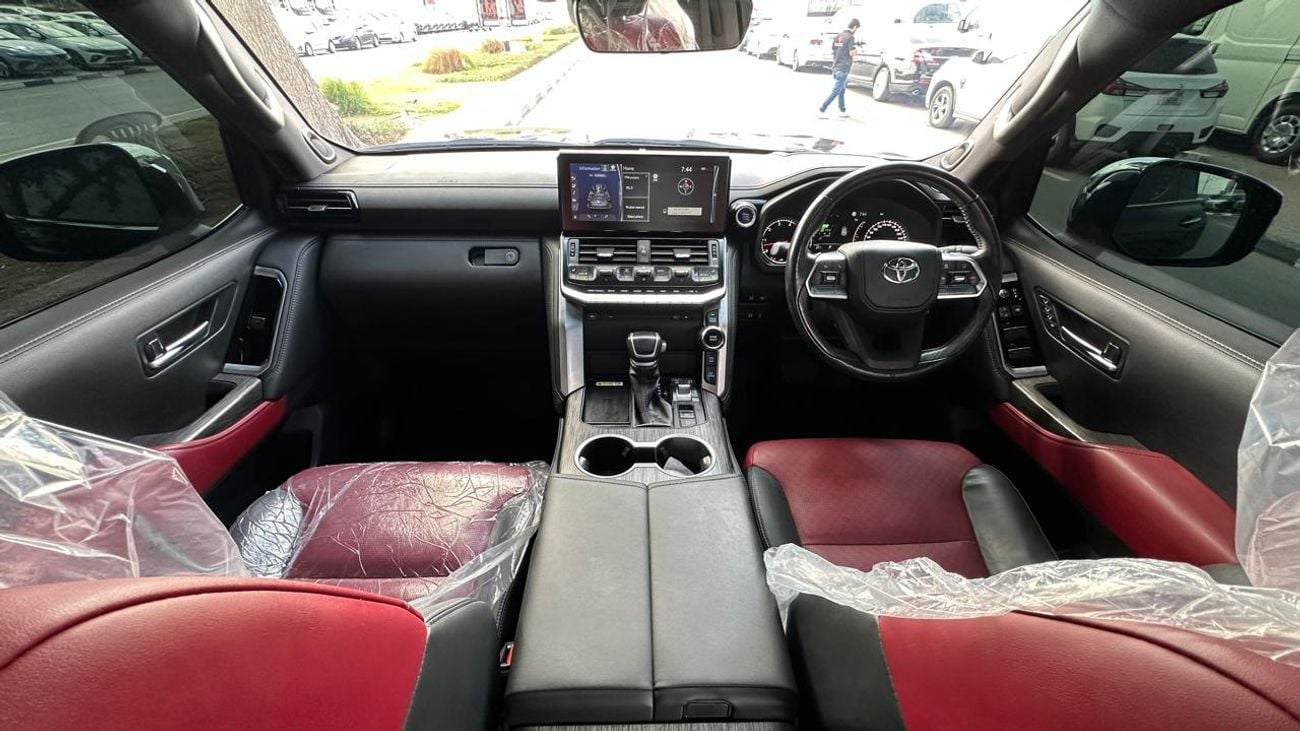 Toyota Land Cruiser Sahara ZX diesel Right-Hand drive Auto