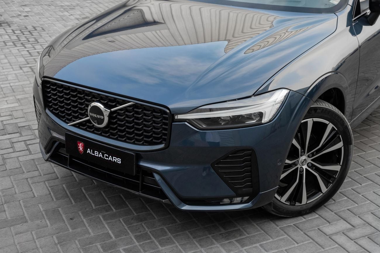 فولفو XC 60 B5 ULTIMATE DARK Volvo XC60 B5 Ultimate Dark