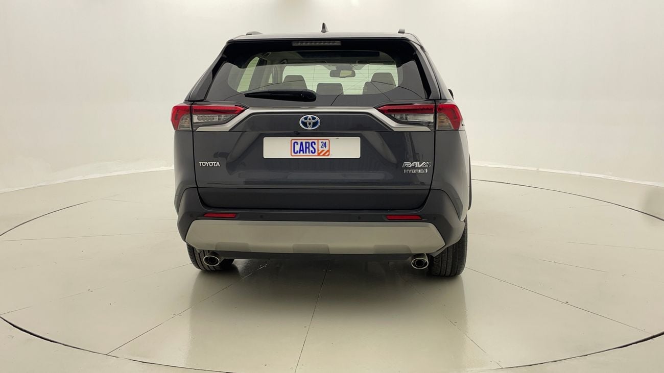 تويوتا راف ٤ VXR HEV 2.5 | بدون دفعة مقدمة | اختبار القيادة في المنزل