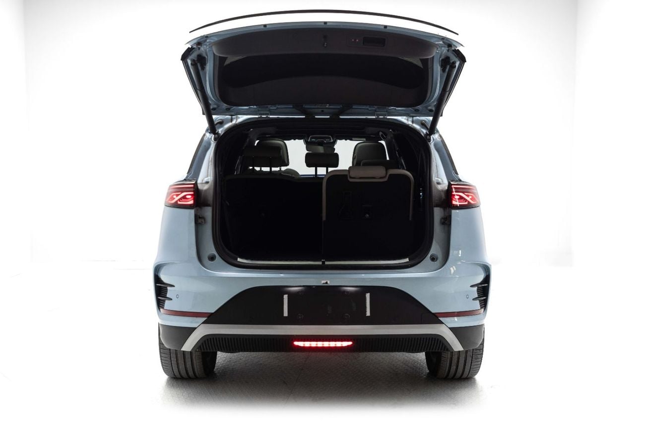 بي واي دي تانغ Champion Flagship 1.5L - Blue Inside Beige | Export Only