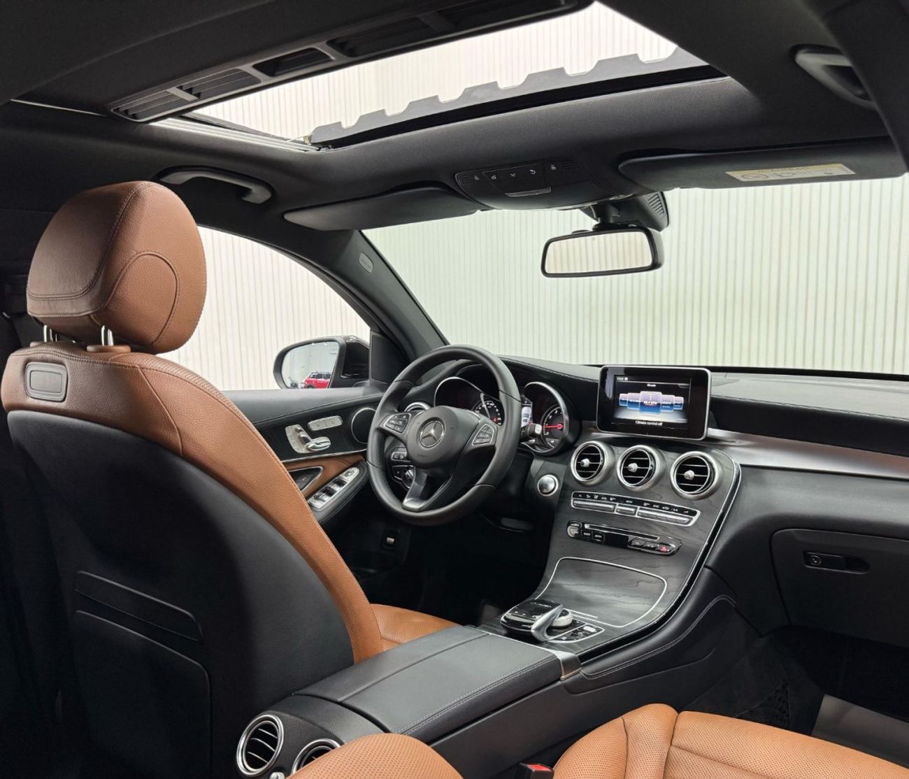 Mercedes-Benz GLC 250 Coupe AMG 2.0L 2018 Mercedes Benz GLC250 AMG 4MATIC Coupe, Warranty, Full Service History, Excellent