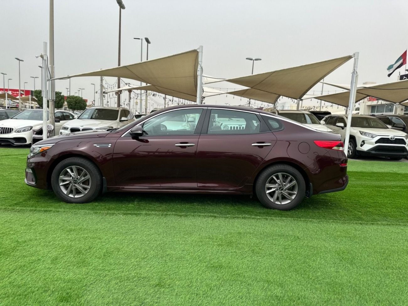 كيا أوبتيما GDI موديل 2020 السيارة حاله ممتازه من الداخل والخارج