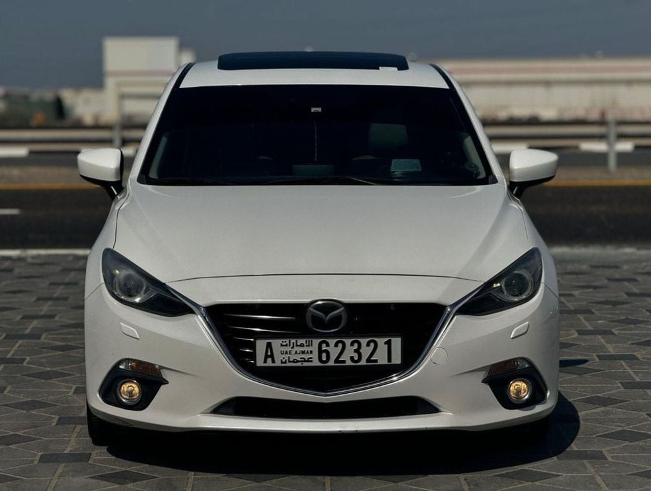 Mazda 3 R 2.0L (155 HP) Hatchback