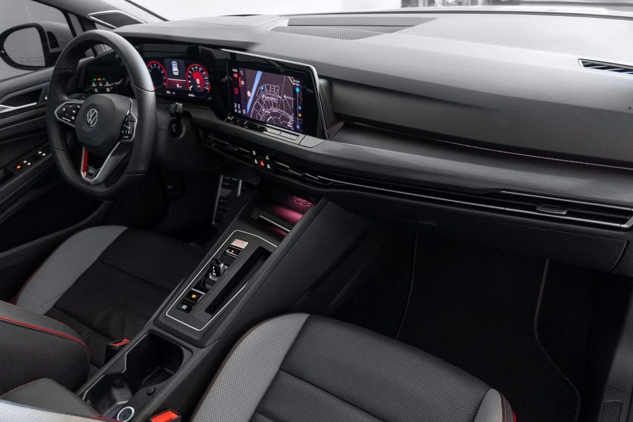 Volkswagen Golf GTI P2