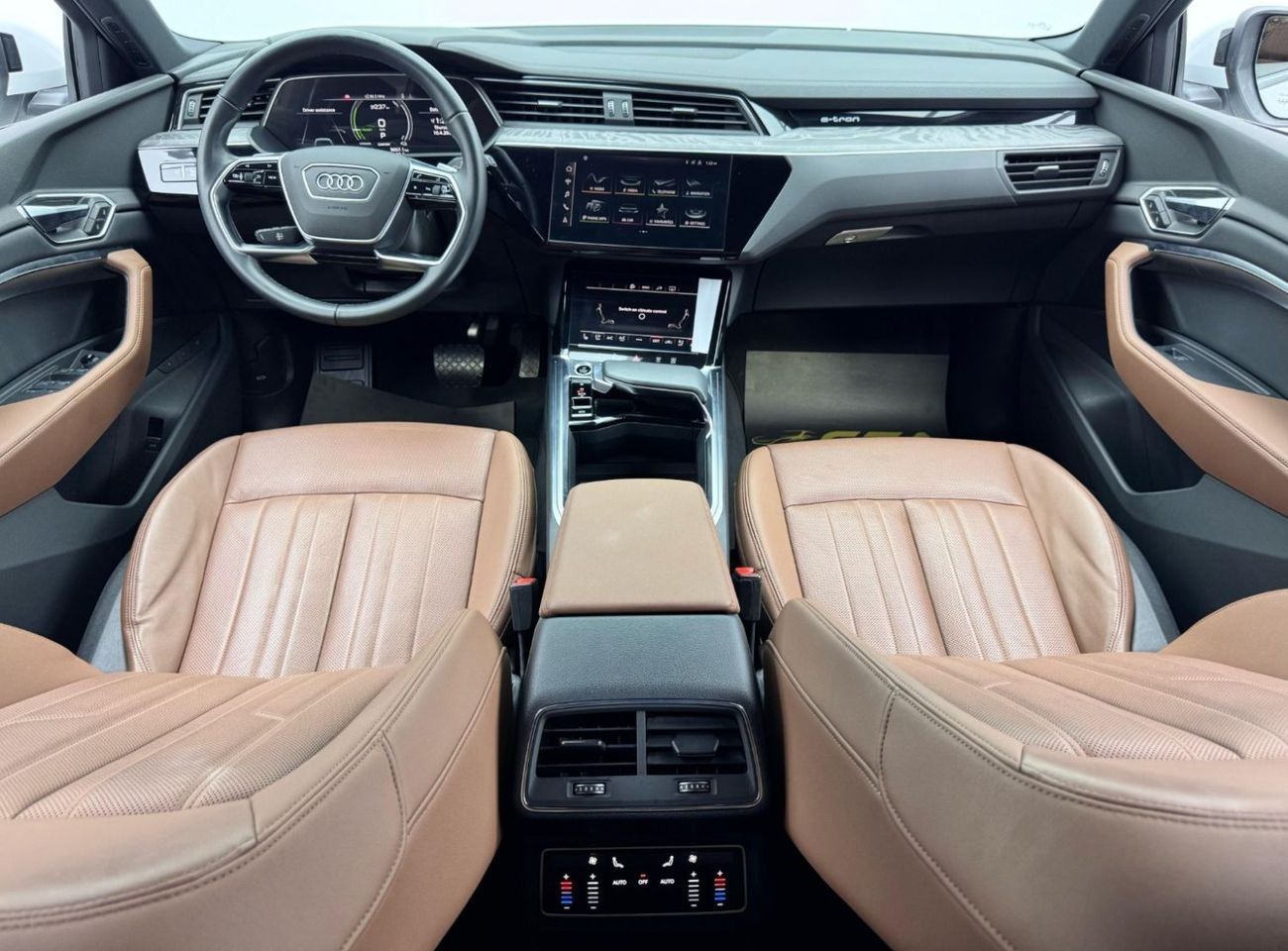 Audi etron 95 kWh Quattro 2022 Audi e-tron Quattro, Agency Warranty Till 27, Full Service History, GCC