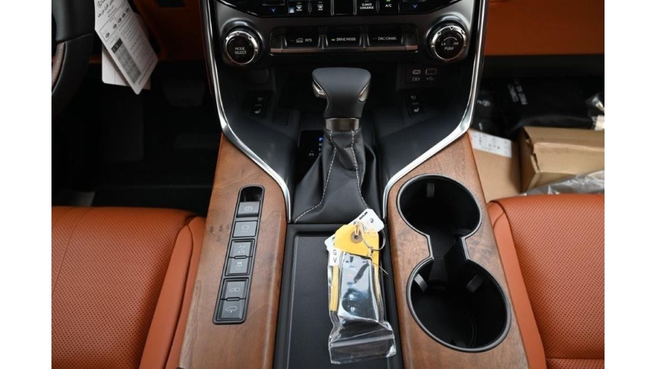 Lexus LX 600 2024 LEXUS VIP V6 3.5L PETROL 4-SEATER AT