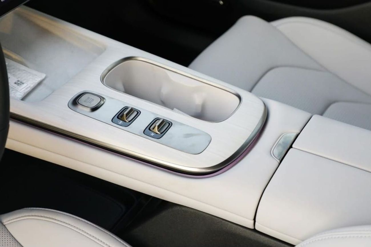 Xiaomi SU7 2024 XIAOMI SU7 PRO - Blue inside Grey