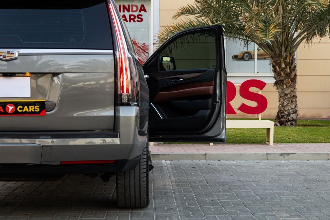 كاديلاك إسكالاد Premium 6.2L