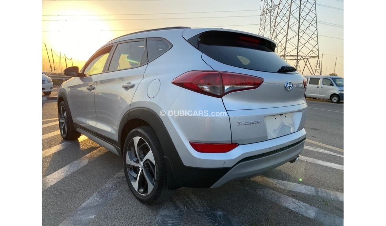 Hyundai Tucson 2018 Hyundai Tucson 1.6L Turbo / Panoramic Full Option