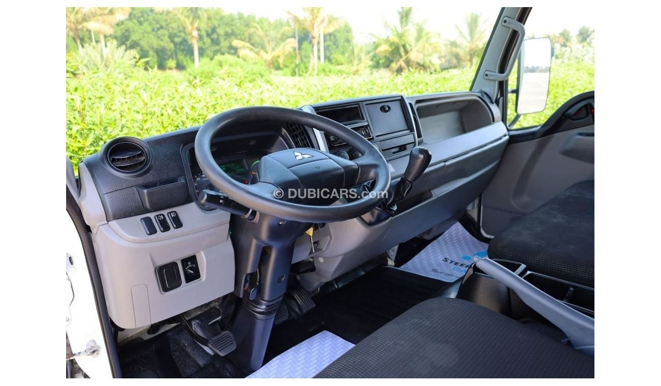 ميتسوبيشي فوسو كانتير | Water Body Shutter Box | Excellent Condition | GCC