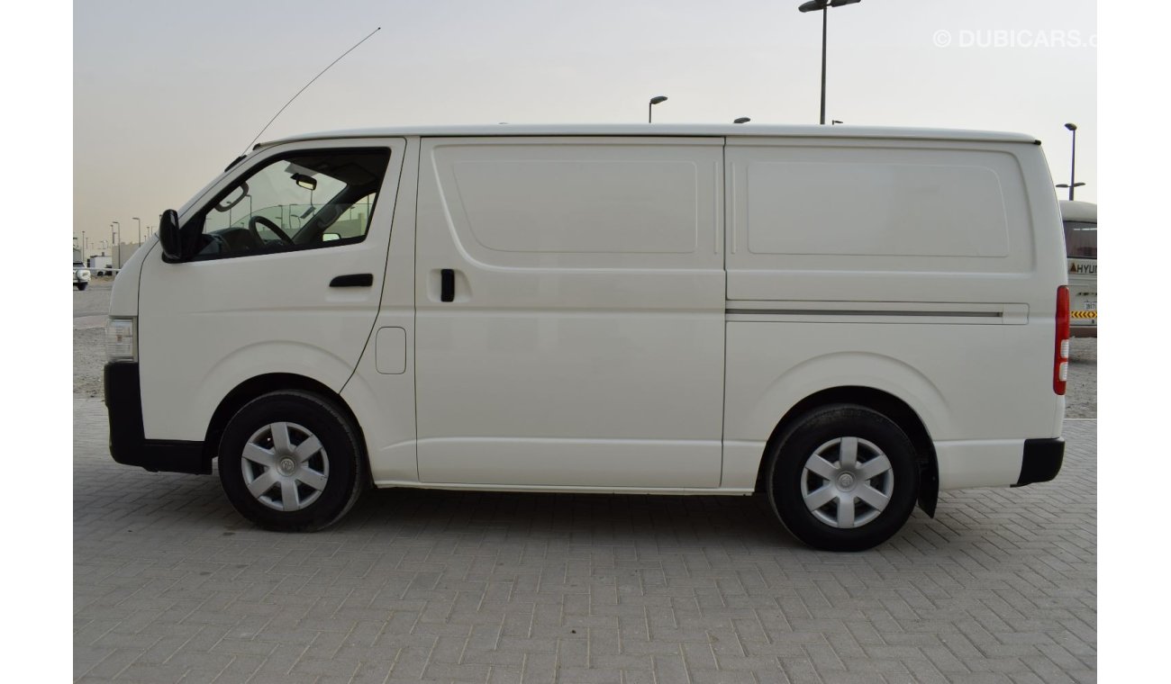 Toyota Hiace GL - Standard Roof Toyota Hiace std roof delivery van, model:2015. Excellent condition