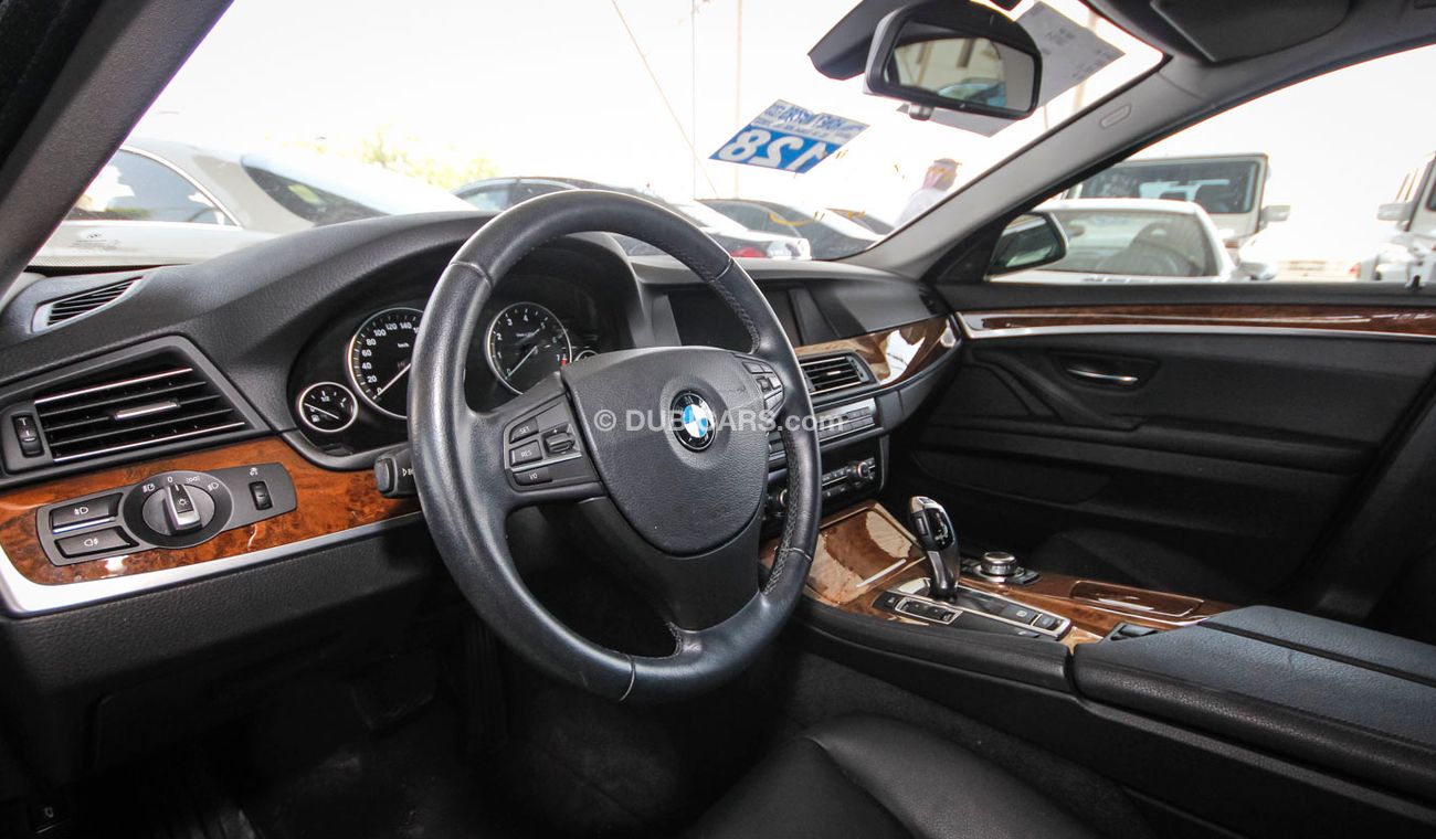 BMW 528i i