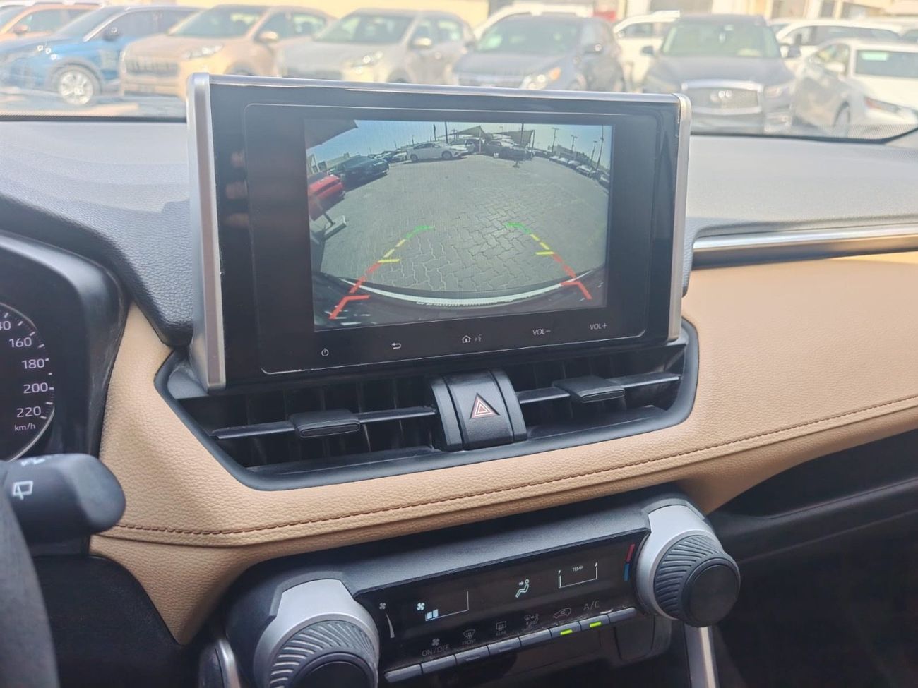 تويوتا راف ٤ Toyota RAV4 2024 GCC . Free accident. Full service history