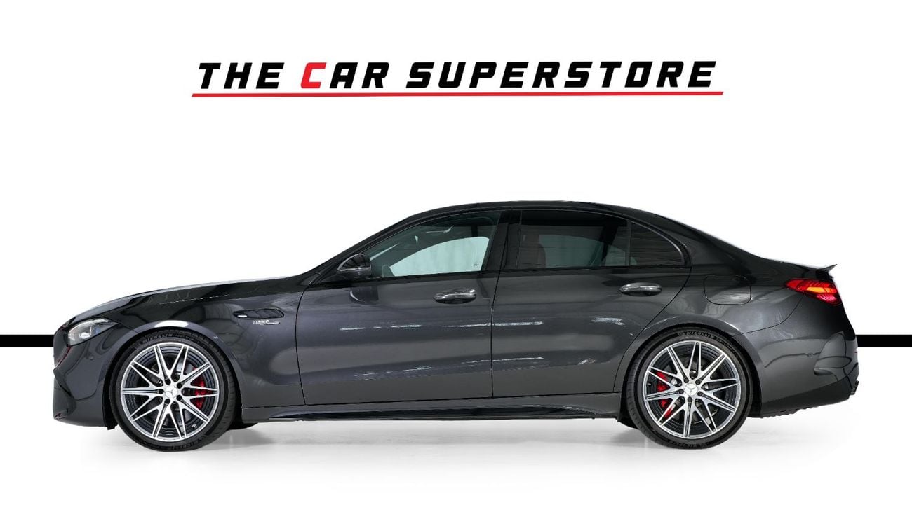 مرسيدس بنز C 63 AMG 827 KMS ONLY-Graphite Grey Metallic-The Best Sports Sedan