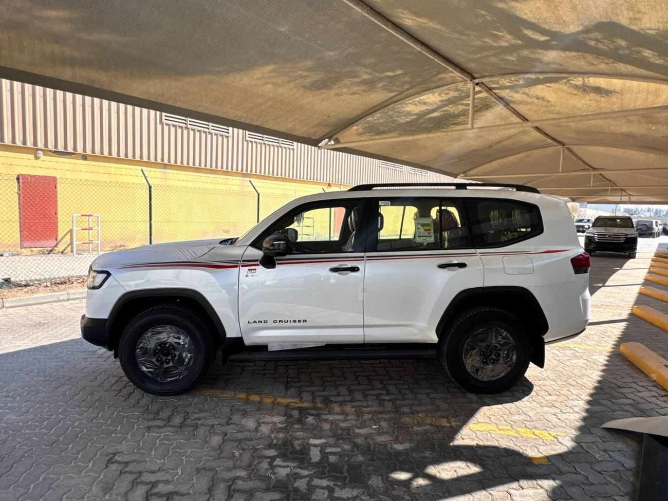 Toyota Land Cruiser GR SPORT 2025 TOYOTA L/C300 GR-S 3.5L PETROL HYBRID BRAND NEW 0KM