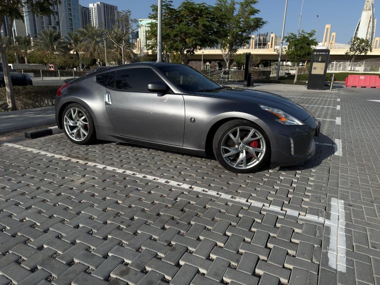 Nissan 370Z Sport 3.7L