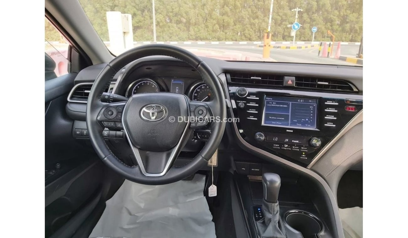 Toyota Camry SE SE SE SE 2020 Toyota Camry, Metallic Grey Color, Clean car