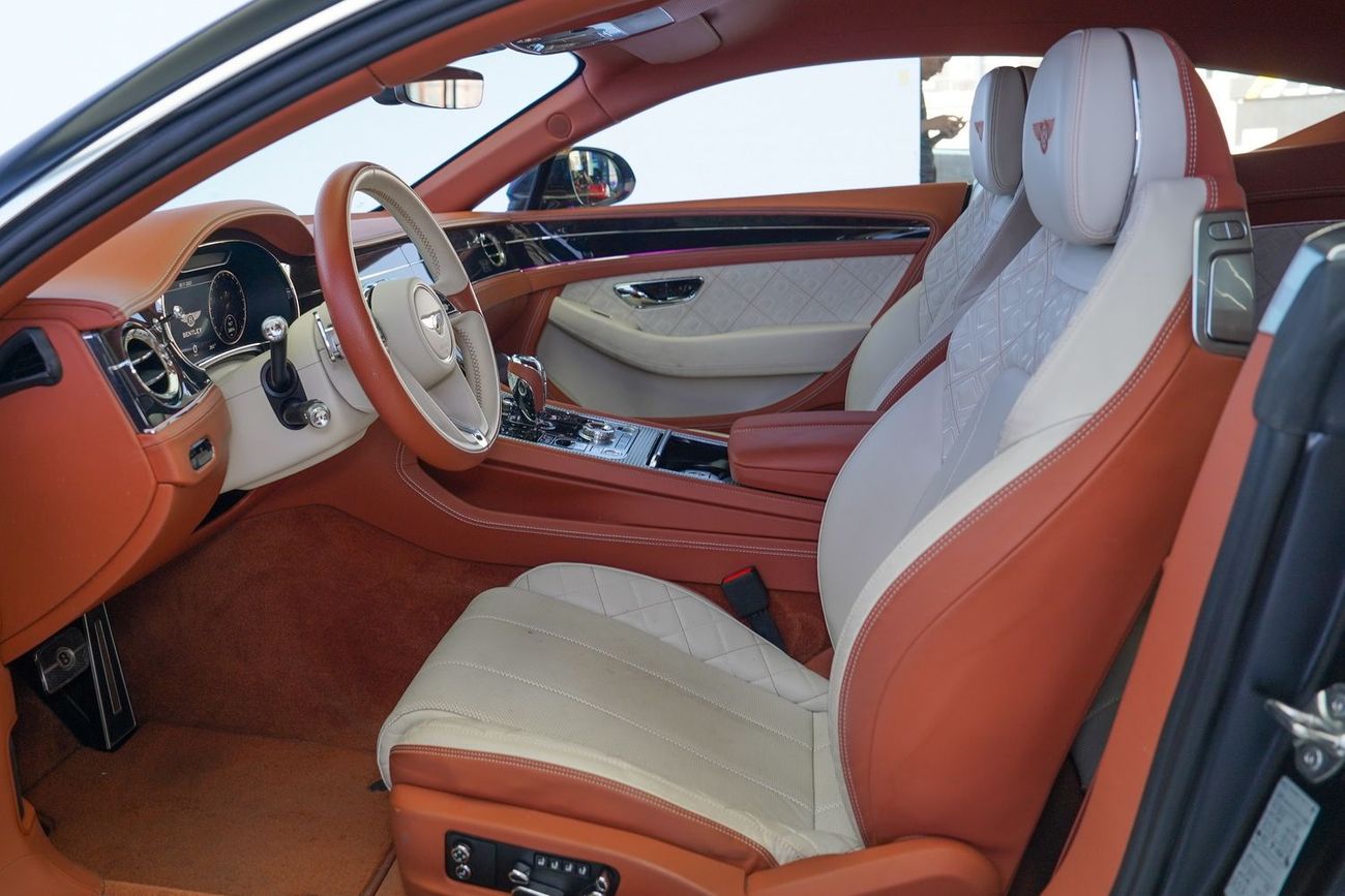 بنتلي كونتيننتال جي تي 6.0L W12 (626 HP)