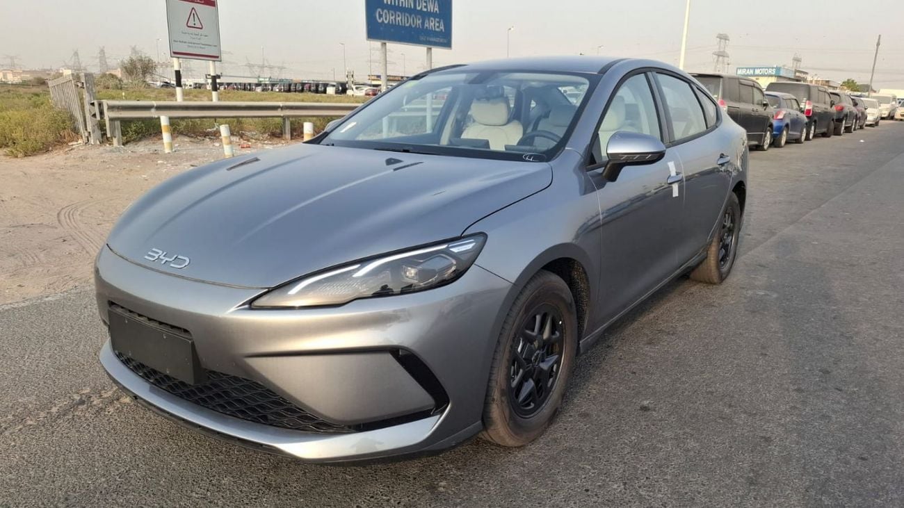 بي واي دي سيل 05 DM-i 2025 BYD SEAL 05 DMI  (Export Price 50000 Aed)