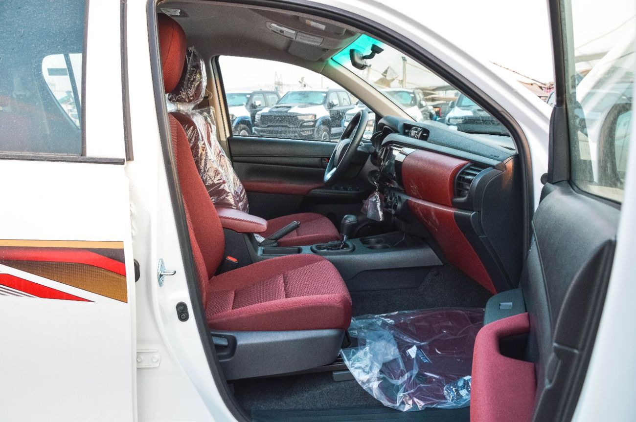 Toyota Hilux TOYOTA HILUX GLS 2.7L RWD PETROL PICKUP 2025