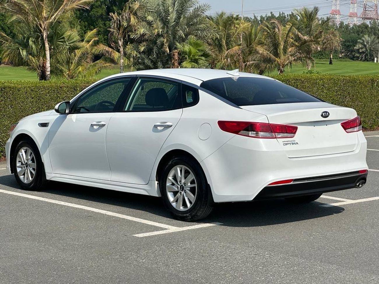 Kia Optima EX 2.4L (178 HP)
