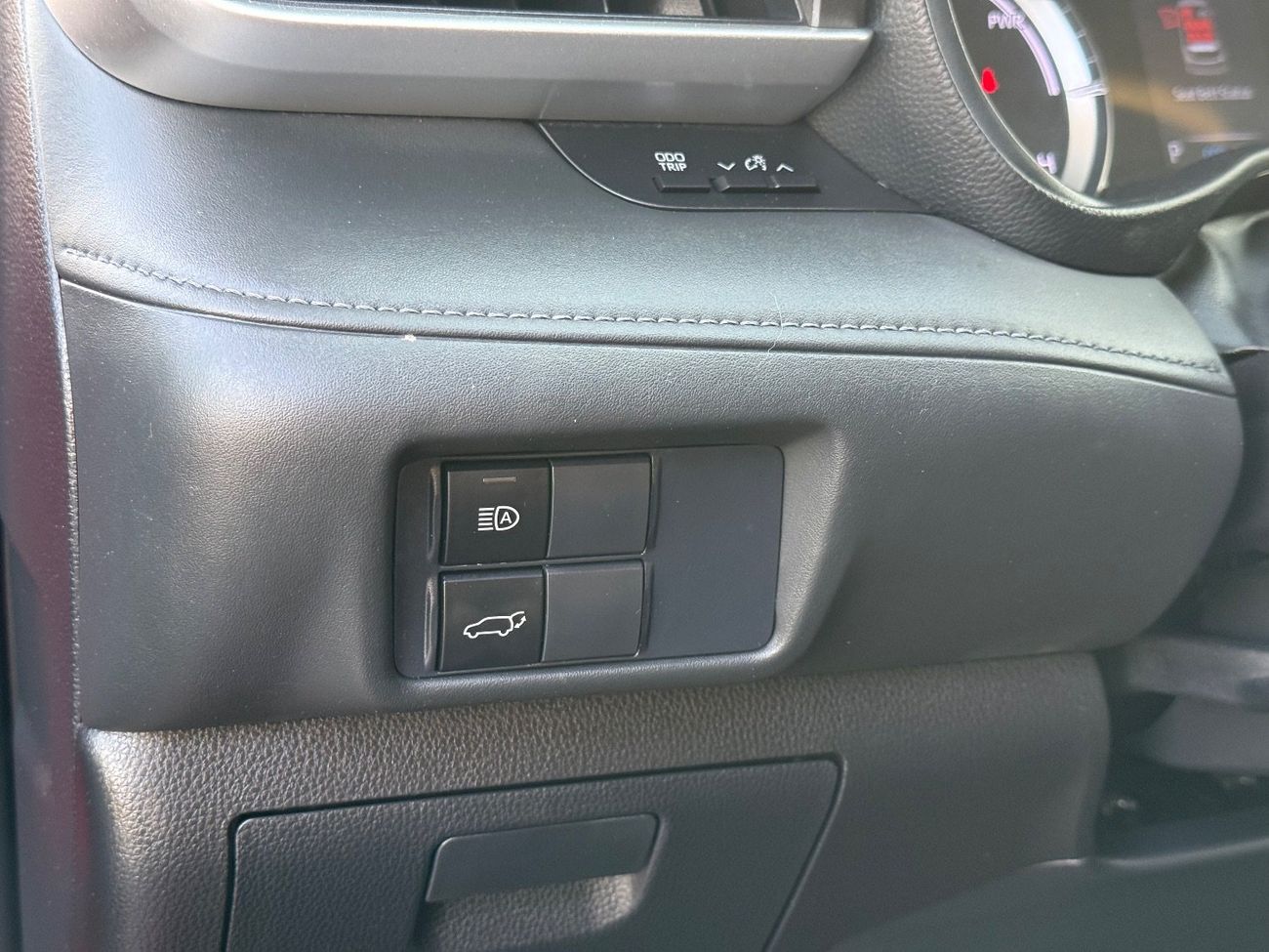 تويوتا هايلاندر LE 2.5L