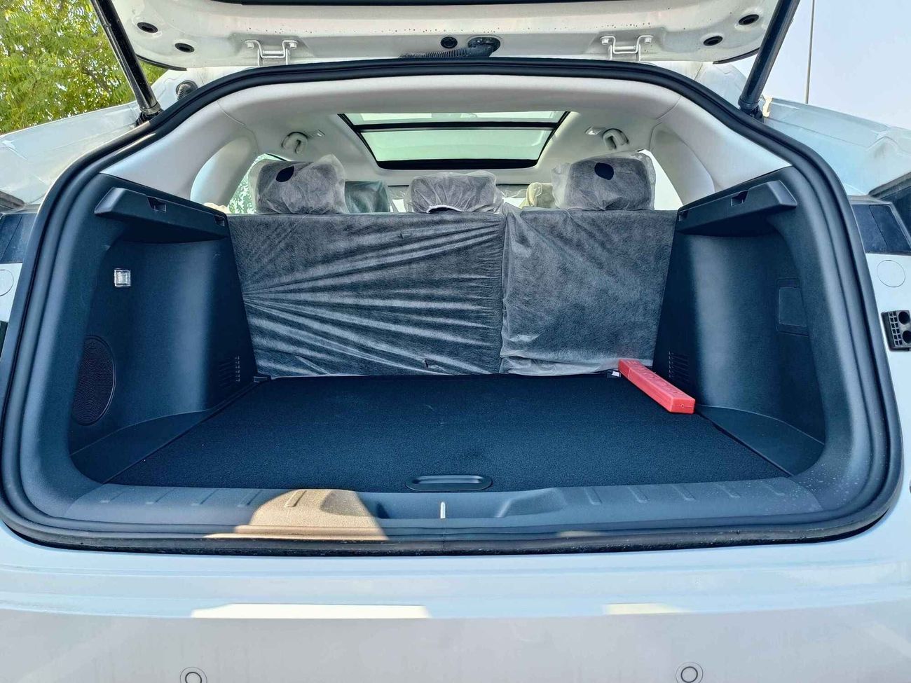 تشنجان يوني ك Hybrid / Petrol 1.5L V4 / Exclusive Offer on Call (Can be used in UAE)